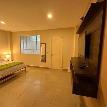 El Patio Suites Guayaquil Exterior photo