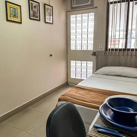 El Patio Suites Guayaquil Room photo